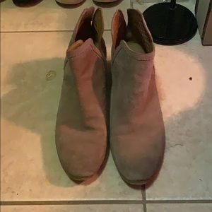 Susina ankle booties